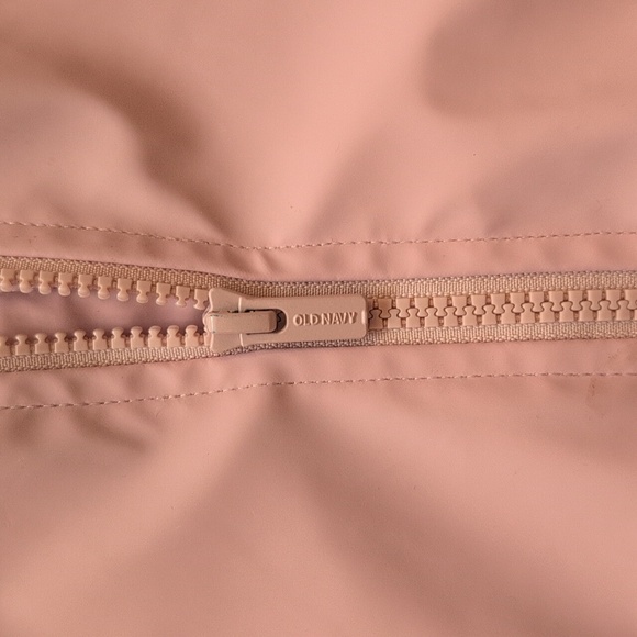 Old Navy 3T Water-Resistant Hooded Jacket - Picture 5 of 8